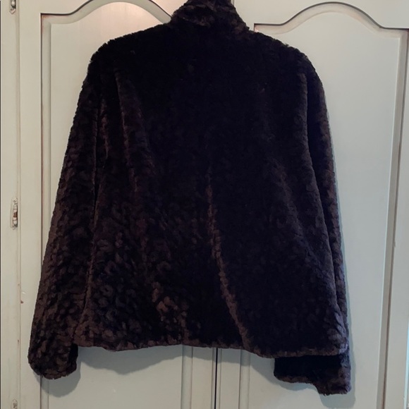 Xhilaration - Picture 5 of 5